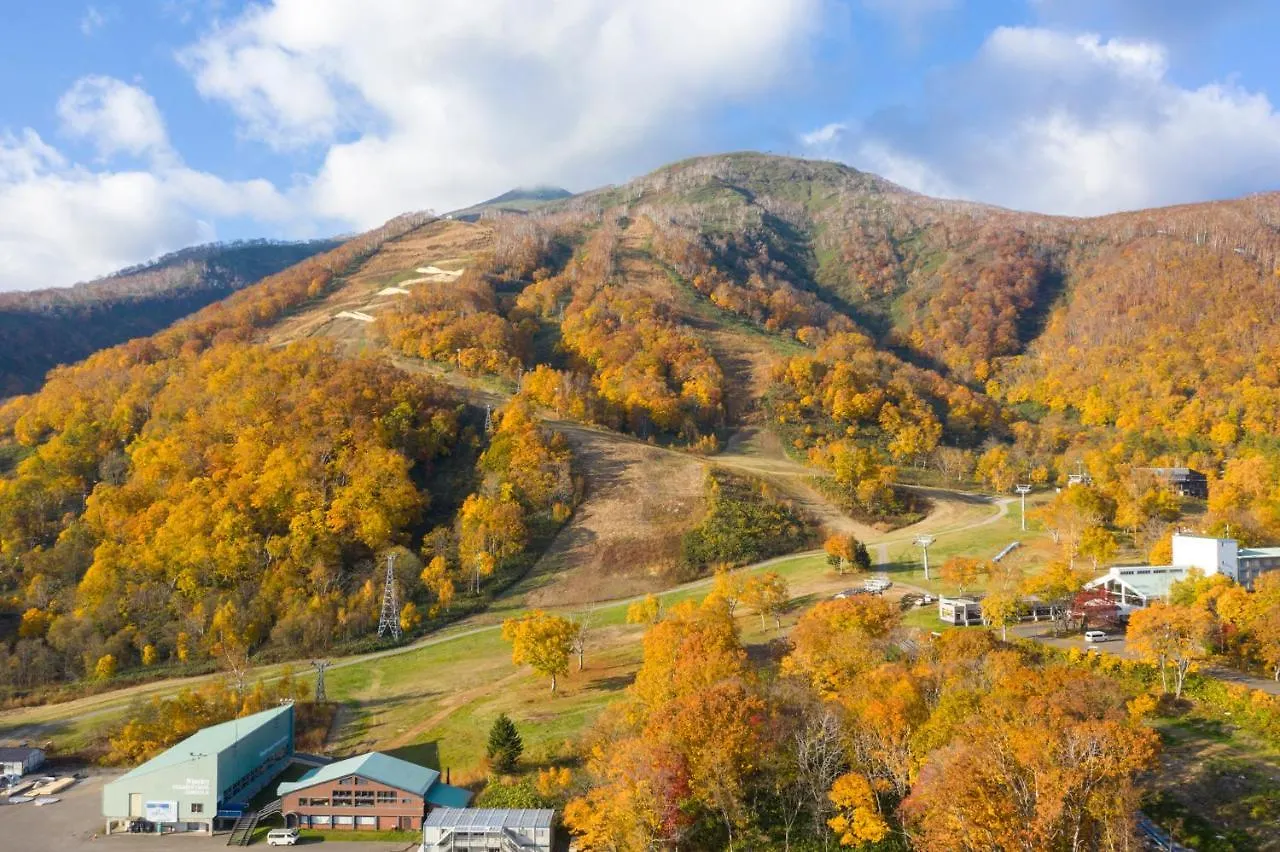 Hinode Hills Niseko Village - Small Luxury Hotels Of The World
